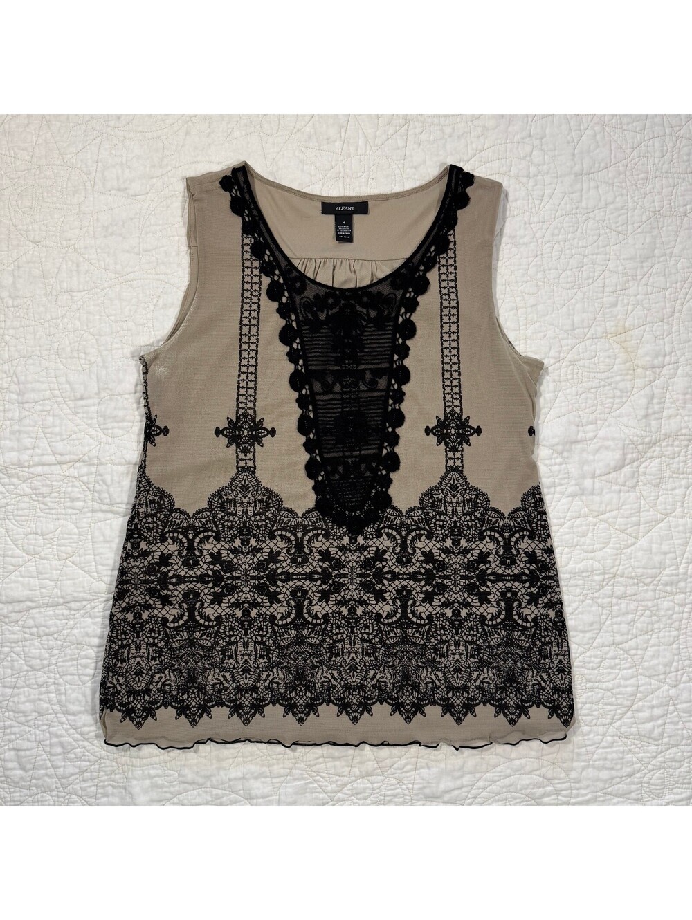 Alfani Baroque Beige Sleeveless Blouse Black Lace Trim Size medium